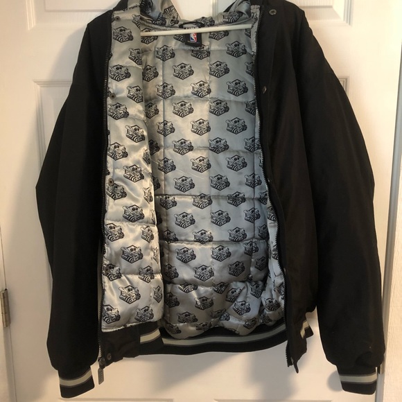 Vintage Throwback NBA New Orleans Hornets Jacket - Picture 3 of 5